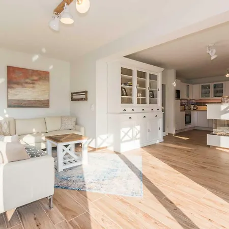 Buten Un Binnen Holiday home Zingst